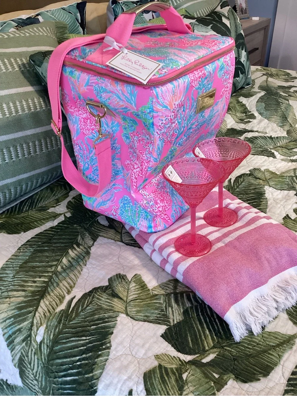 Lilly Pulitzer Hot Pink Coastal Floral Cooler Tote with Pink Glasses